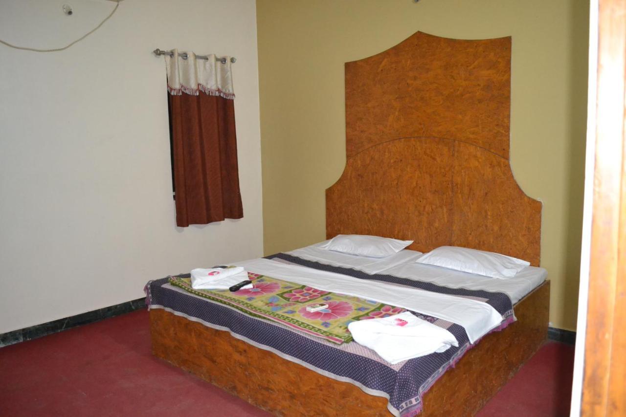 Hotel Maurya Aurangabad  Luaran gambar